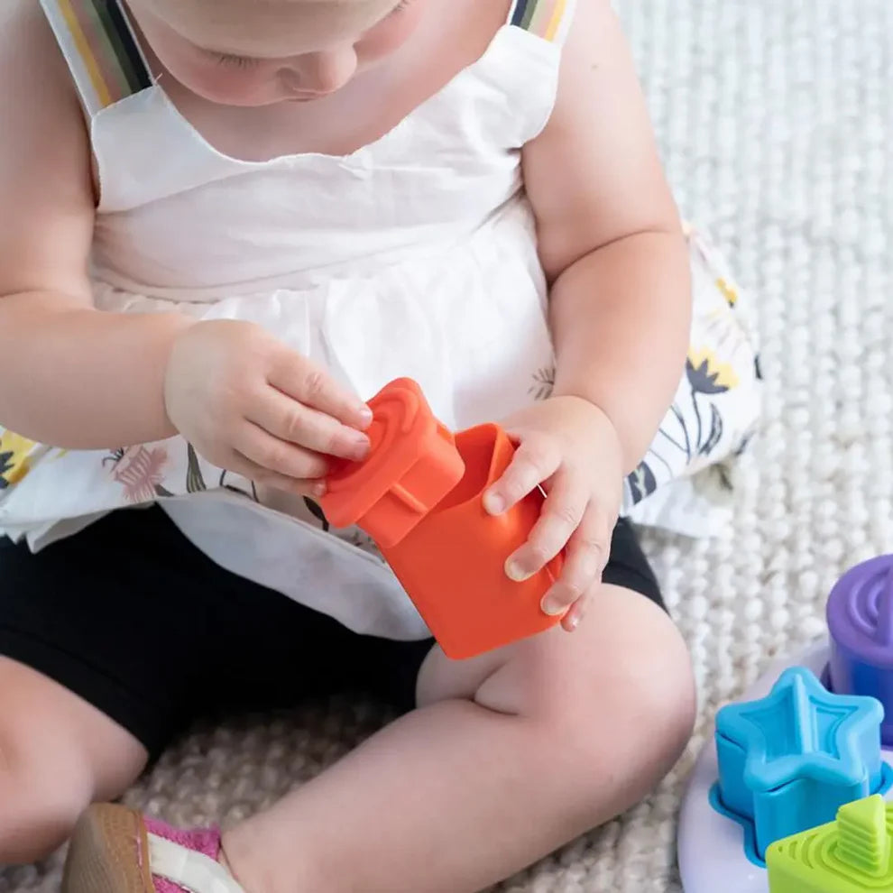 Plugzy, Juego de encaje FatBrain Toys