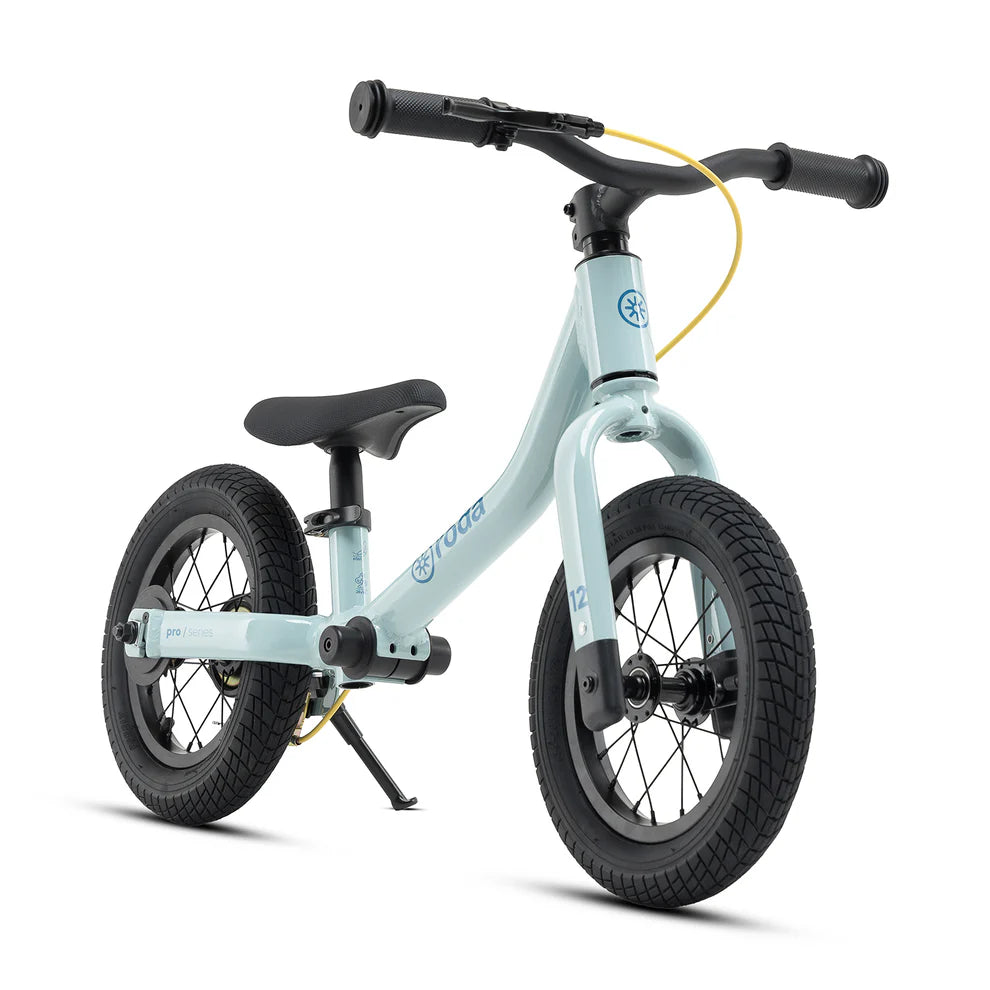 Bicicleta RODA Pro 12 v4