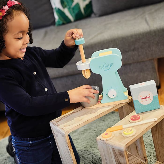 SET DE PASTELERÍA CON BATIDORA - JANOD