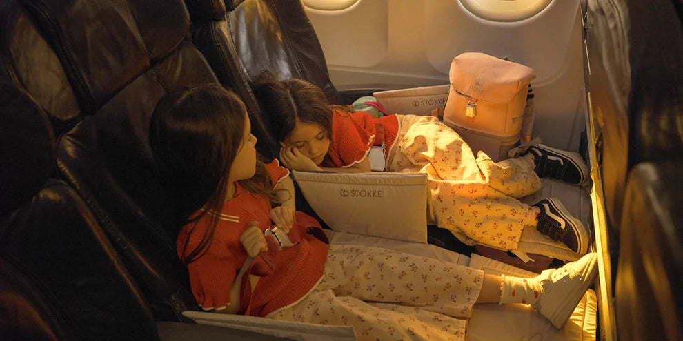 Maleta Stokke® JetKids™ BedBox™ V4 - Coral Pink